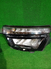 Laden Sie das Bild in den Galerie-Viewer, Frontscheinwerfer Skoda Kamiq 0021383206 Full LED Ein Stück (Rechts oder Links) SCH1235103595wz