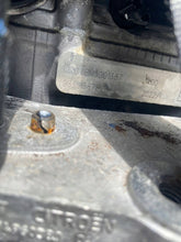 Load image into Gallery viewer, Motor Peugeot 3008 10XRAB HN09 1.2 THP 144PS 106kW Benzin Engine Komplett MOT6191547788st