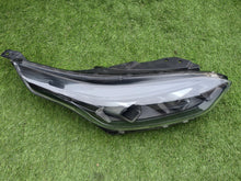 Laden Sie das Bild in den Galerie-Viewer, Frontscheinwerfer Kia Ceed 92102J7500 Rechts Scheinwerfer Headlight SCH8719136337vi