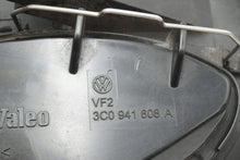 Laden Sie das Bild in den Galerie-Viewer, Frontscheinwerfer VW Passat 3C0941752G Rechts Scheinwerfer Headlight SCH9928603403zx