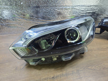 Laden Sie das Bild in den Galerie-Viewer, Frontscheinwerfer Toyota Proace 9808589980 Links Scheinwerfer Headlight SCH3372599362ql