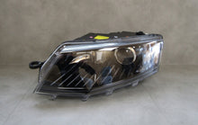 Laden Sie das Bild in den Galerie-Viewer, Frontscheinwerfer Skoda Octavia III 130702425800 Xenon Links Headlight SCH3957939510ia