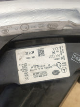 Laden Sie das Bild in den Galerie-Viewer, Frontscheinwerfer Mercedes-Benz Vito 4479060101 LED Links Scheinwerfer Headlight