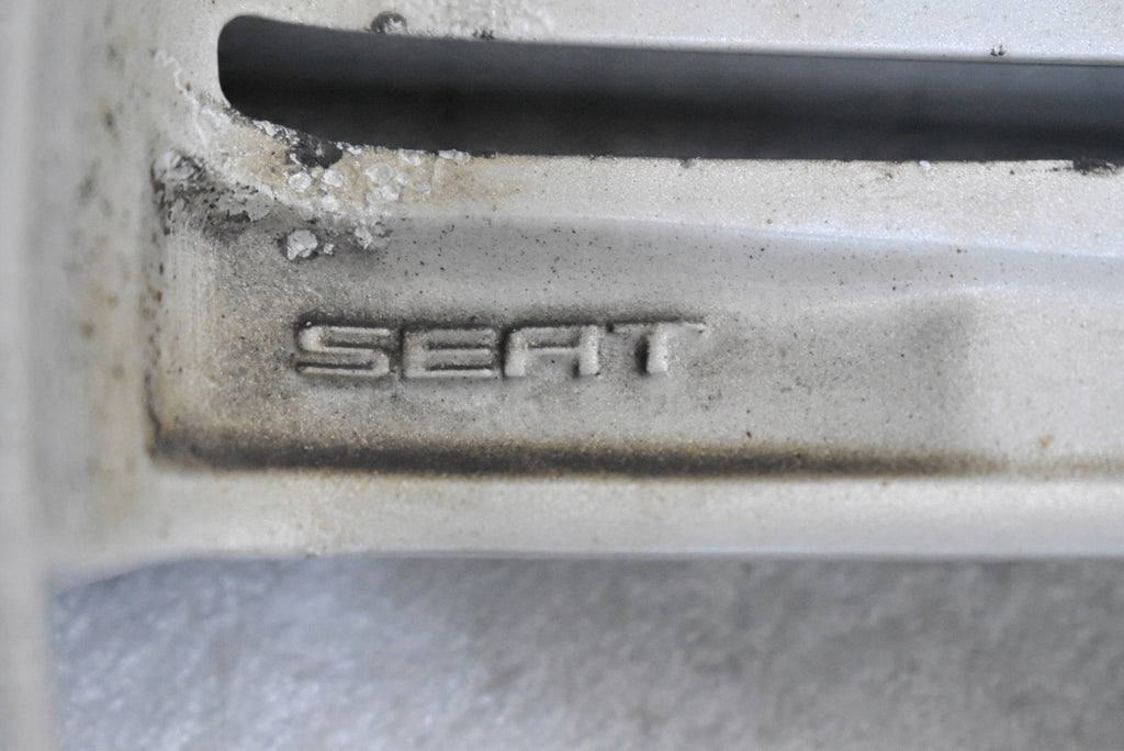 1x Alufelge 17 Zoll 7.0" 5x112 49ET Glanz Grau 5F0601025 Seat Leon Rim Wheel