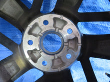 Load image into Gallery viewer, 1x Alufelge 18 Zoll 7.5&quot; 5x114.3 52ET 52910-J9300 Hyundai Kona Rim Wheel