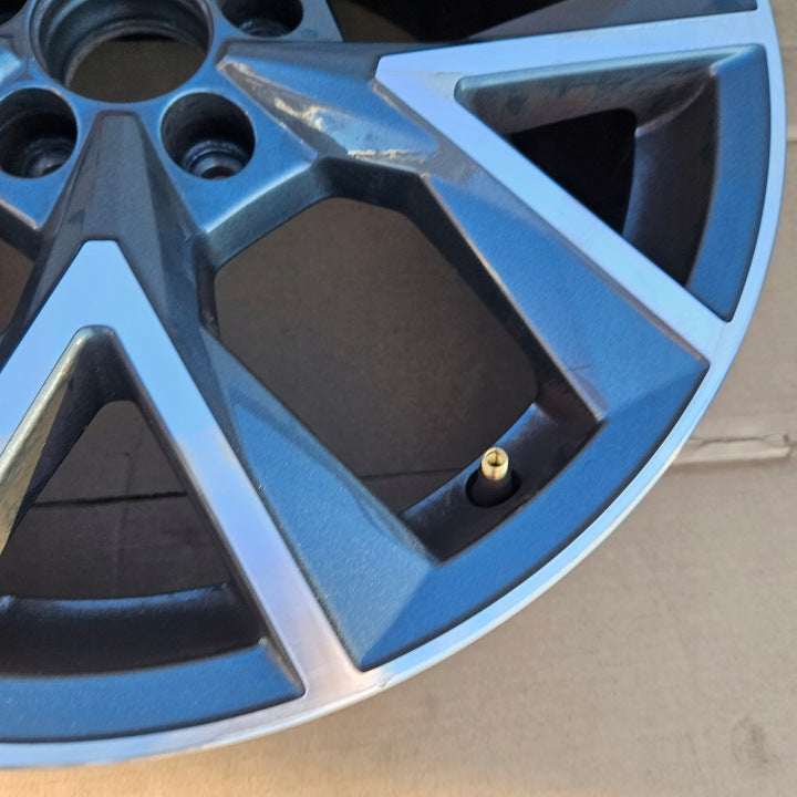 1x Alufelge 17 Zoll 7.0" 5x100 43ET Glanz Graphit 82A601025AA Audi A1 Mg FEL5247959955yv