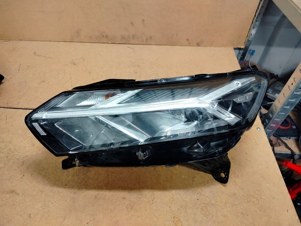 Frontscheinwerfer Dacia Sandero III Logan 260102586R Rechts oder Links