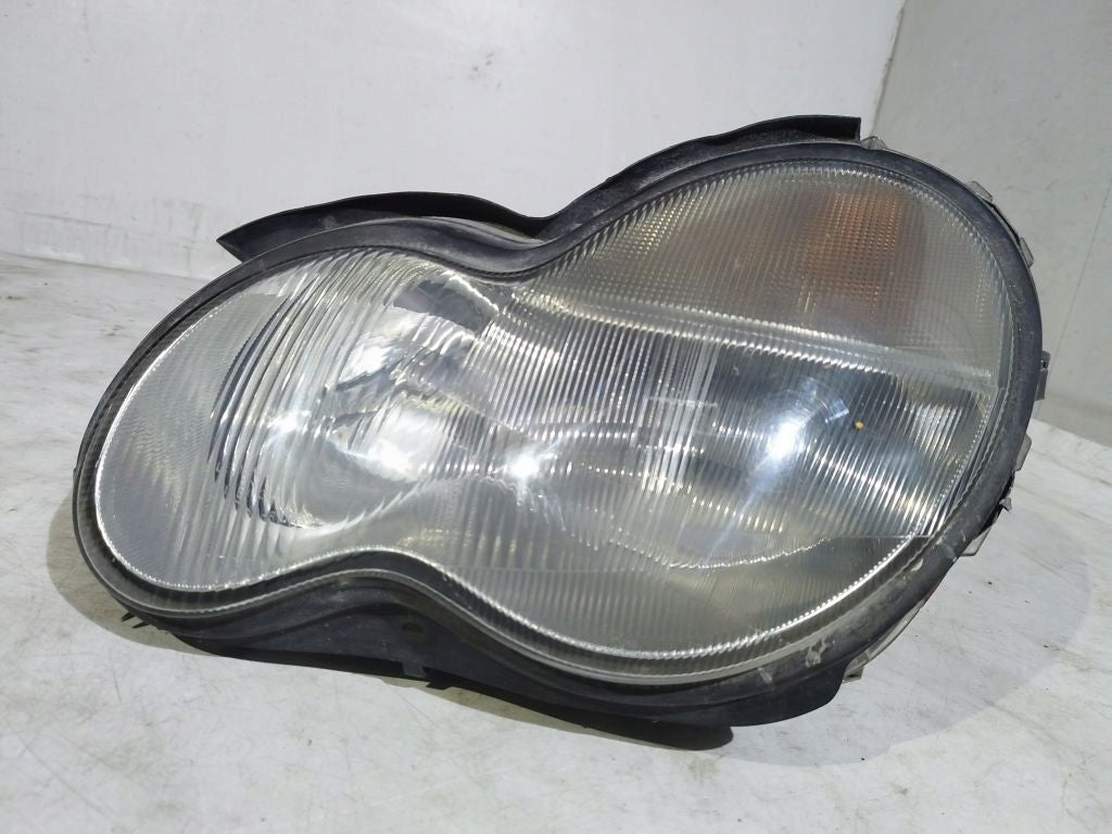 Frontscheinwerfer Mercedes-Benz W203 A2038201161 Links Scheinwerfer Headlight SCH1365597831ab