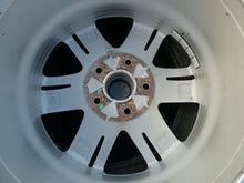 Load image into Gallery viewer, 4x Alufelge 17 Zoll 8.0" 5x120 49ET Glanz Silber 2H0601025J VW Amarok Rim Wheel FEL7178571327wo