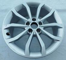 Load image into Gallery viewer, 1x Alufelge 18 Zoll 7.5&quot; 5x112 39ET Glanz Silber 8W0601025 Audi Rim Wheel