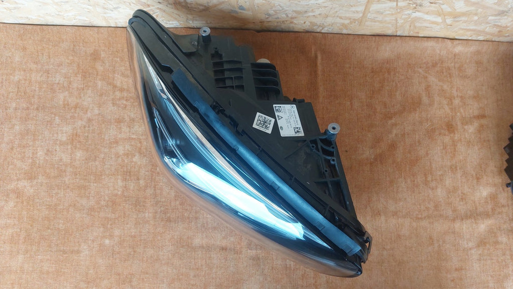 Frontscheinwerfer Mercedes-Benz W247 A2479065703 A2479065803 LED Ein Satz