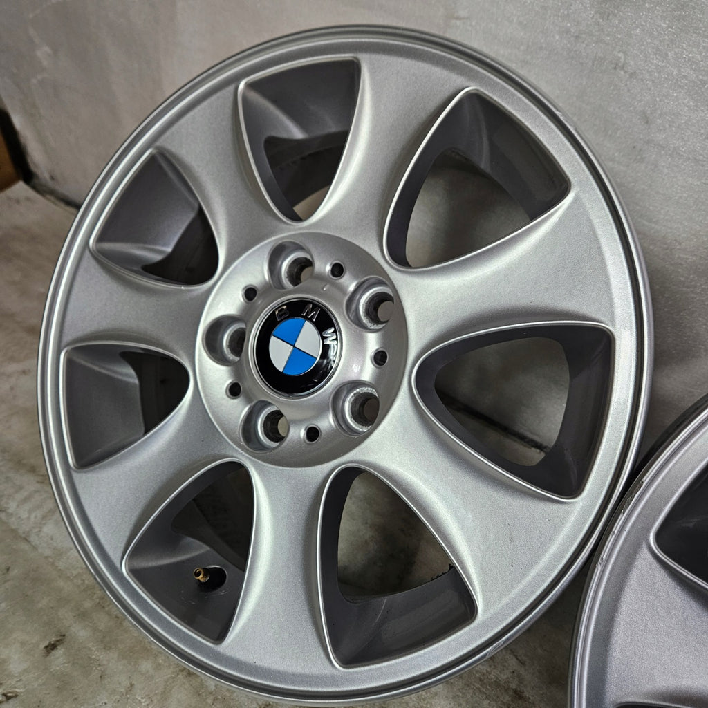 4x Alufelge 16 Zoll 7.0" 5x120 44ET 6769402 BMW E46 F22 F21 E81 F23 F30 F31 E82 FEL6791880556jw