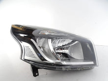 Load image into Gallery viewer, Frontscheinwerfer Renault Trafic III 260105469R Rechts Scheinwerfer Headlight