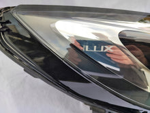 Laden Sie das Bild in den Galerie-Viewer, Frontscheinwerfer Opel Astra K 39218026 Rechts Scheinwerfer Headlight SCH6005913081ze