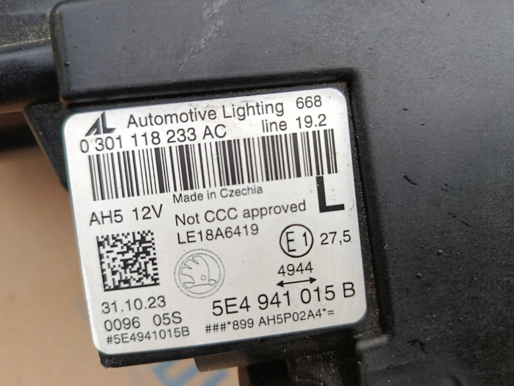 Frontscheinwerfer Skoda Octavia I 5E4941015B Links Scheinwerfer Headlight SCH6611399839da