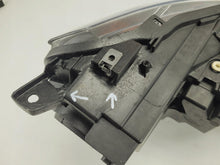 Laden Sie das Bild in den Galerie-Viewer, Frontscheinwerfer Peugeot Partner 9816826980 Links Scheinwerfer Headlight SCH2043068861fv