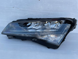 Frontscheinwerfer Skoda Superb III 3V1941015C LED Links Scheinwerfer Headlight