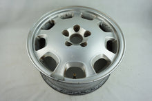 Laden Sie das Bild in den Galerie-Viewer, 1x Alufelge 16 Zoll 7.0&quot; 5x108 49ET 8623855 Volvo Rim Wheel