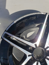 Laden Sie das Bild in den Galerie-Viewer, 1x Alufelge 18 Zoll 7.5&quot; 5x112 40ET Glanz Schwarz A2064017600 Mercedes-Benz W206