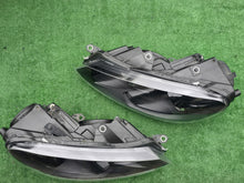Load image into Gallery viewer, Frontscheinwerfer VW Golf 5K1941752E 5K1941753D Ein Satz Scheinwerfer Headlight SCH6487887768ph