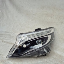 Laden Sie das Bild in den Galerie-Viewer, Frontscheinwerfer Mercedes-Benz Vito W447 A4479060101 Full LED Rechts oder Links SCH9789369050yk