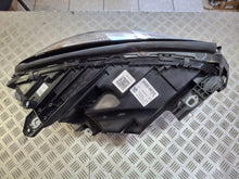 Laden Sie das Bild in den Galerie-Viewer, Frontscheinwerfer Mercedes-Benz Gla A1569066900KOD LED Links Headlight SCH8253980440ef