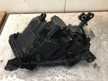 Laden Sie das Bild in den Galerie-Viewer, Frontscheinwerfer Opel Mokka 9834007980 Rechts Scheinwerfer Headlight SCH1866933739gb
