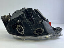 Laden Sie das Bild in den Galerie-Viewer, Frontscheinwerfer BMW 3 F30 F31 7471307-02 LED Links Scheinwerfer Headlight SCH1206618159mp