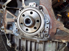 Laden Sie das Bild in den Galerie-Viewer, Motor VW Touran BSX 2.0 109PS 80kW 2009 Benzin Engine Unkomplett