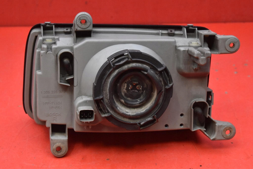 Frontscheinwerfer Opel Frontera B 1305235379 Rechts Scheinwerfer Headlight SCH2104742097vb