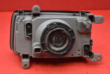 Laden Sie das Bild in den Galerie-Viewer, Frontscheinwerfer Opel Frontera B 1305235379 Rechts Scheinwerfer Headlight SCH2104742097vb