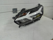 Laden Sie das Bild in den Galerie-Viewer, Frontscheinwerfer Dacia Sandero III Jogger 260601750R Links Headlight SCH4197781862kv