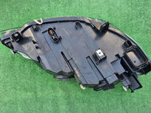 Load image into Gallery viewer, Frontscheinwerfer BMW X6 E71 7287009-01 Bi-Xenon Links Scheinwerfer Headlight SCH9231414665au