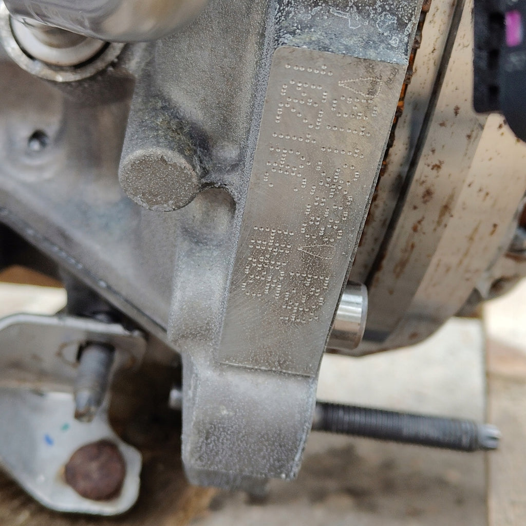 Motor Peugeot 2008 II CRD93 1.2 THP 73PS 54kW 48TKm Hybrid Engine Unkomplett