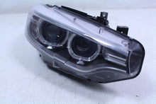 Laden Sie das Bild in den Galerie-Viewer, Frontscheinwerfer BMW F30 7410786KOD 85122000 Xenon Rechts Headlight SCH8857756695tt
