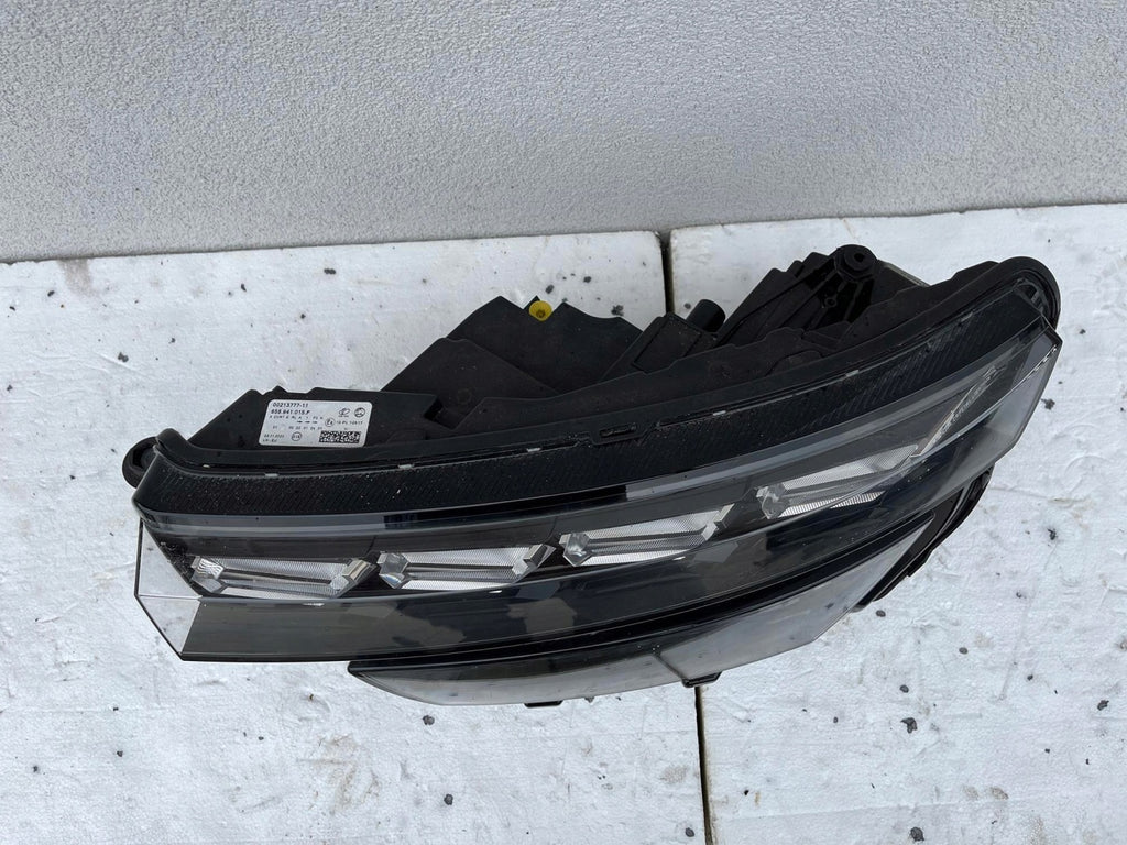 Frontscheinwerfer Skoda Kamiq Links Scheinwerfer Headlight SCH4748767120ep