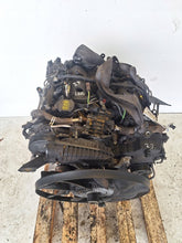 Laden Sie das Bild in den Galerie-Viewer, Motor Land Rover Range 276DT 2.7 200PS 140kW Diesel Engine Komplett MOT3366507659ib