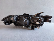 Laden Sie das Bild in den Galerie-Viewer, Frontscheinwerfer Mitsubishi Outlander III 4BX19-8301D3-32 LED Rechts Headlight