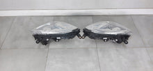 Laden Sie das Bild in den Galerie-Viewer, Frontscheinwerfer Opel Combo 51909056 51909054 Ein Stück (Rechts oder Links) SCH7075442925ql