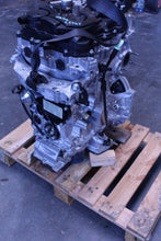 Laden Sie das Bild in den Galerie-Viewer, Motor Peugeot Partner HN05 1.2 THP 2024 Benzin Engine Unkomplett