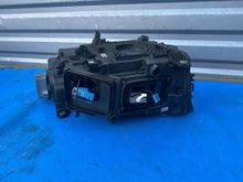 Laden Sie das Bild in den Galerie-Viewer, Frontscheinwerfer Mercedes-Benz Glc A2549062402 1003000Z Rechts Headlight SCH2933596306tw