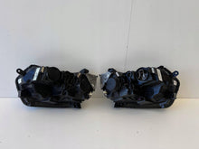 Laden Sie das Bild in den Galerie-Viewer, Frontscheinwerfer Dacia Duster 260101133R 260609367R Rechts oder Links