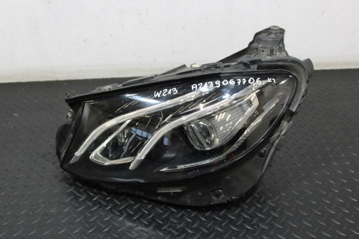 Frontscheinwerfer Mercedes-Benz W213 A2139067806 LED Ein Satz Headlight SCH8990701299og
