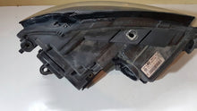 Laden Sie das Bild in den Galerie-Viewer, Frontscheinwerfer VW Passat B7 3AB941005 90003372 Links Scheinwerfer Headlight SCH8728686726is