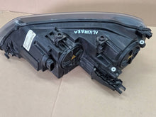 Laden Sie das Bild in den Galerie-Viewer, Frontscheinwerfer Seat Alhambra 7N5941752 Rechts Scheinwerfer Headlight SCH2833704836na