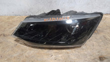 Laden Sie das Bild in den Galerie-Viewer, Frontscheinwerfer Skoda Fabia III 6V1941016B 6V1941015B LED Rechts Headlight SCH2525513850cp