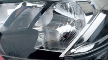 Laden Sie das Bild in den Galerie-Viewer, Frontscheinwerfer Mitsubishi Space Star Links Scheinwerfer Headlight