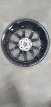Laden Sie das Bild in den Galerie-Viewer, 1x Alufelge 18 Zoll 8.5" 5x114.3 40ET Graphit 1044221 Tesla Model 3 Rim Wheel FEL7253082917to