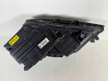 Laden Sie das Bild in den Galerie-Viewer, Frontscheinwerfer Hyundai Kona J9921-22120 Rechts Scheinwerfer Headlight SCH6779517612xd