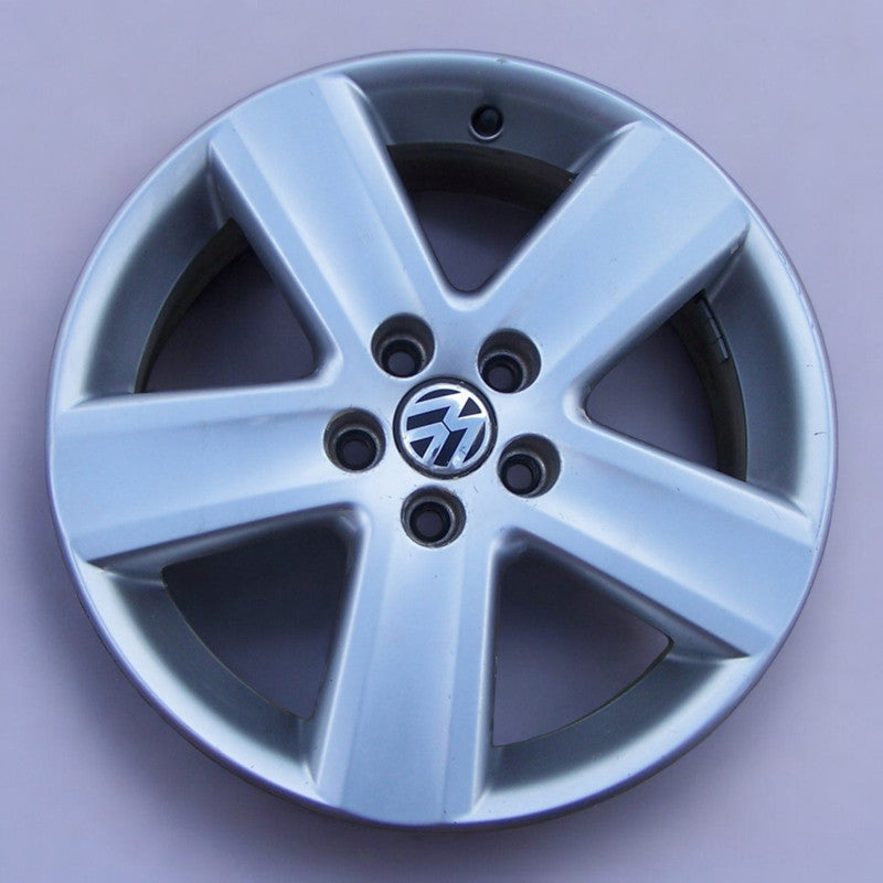 1x Alufelge 16 Zoll 6.5" 5x100 43ET Silber VW Polo Rim Wheel